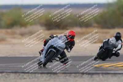 media/Sep-11-2022-SoCal Trackdays (Sun) [[81b7e951af]]/Turn 7 (1145am)/